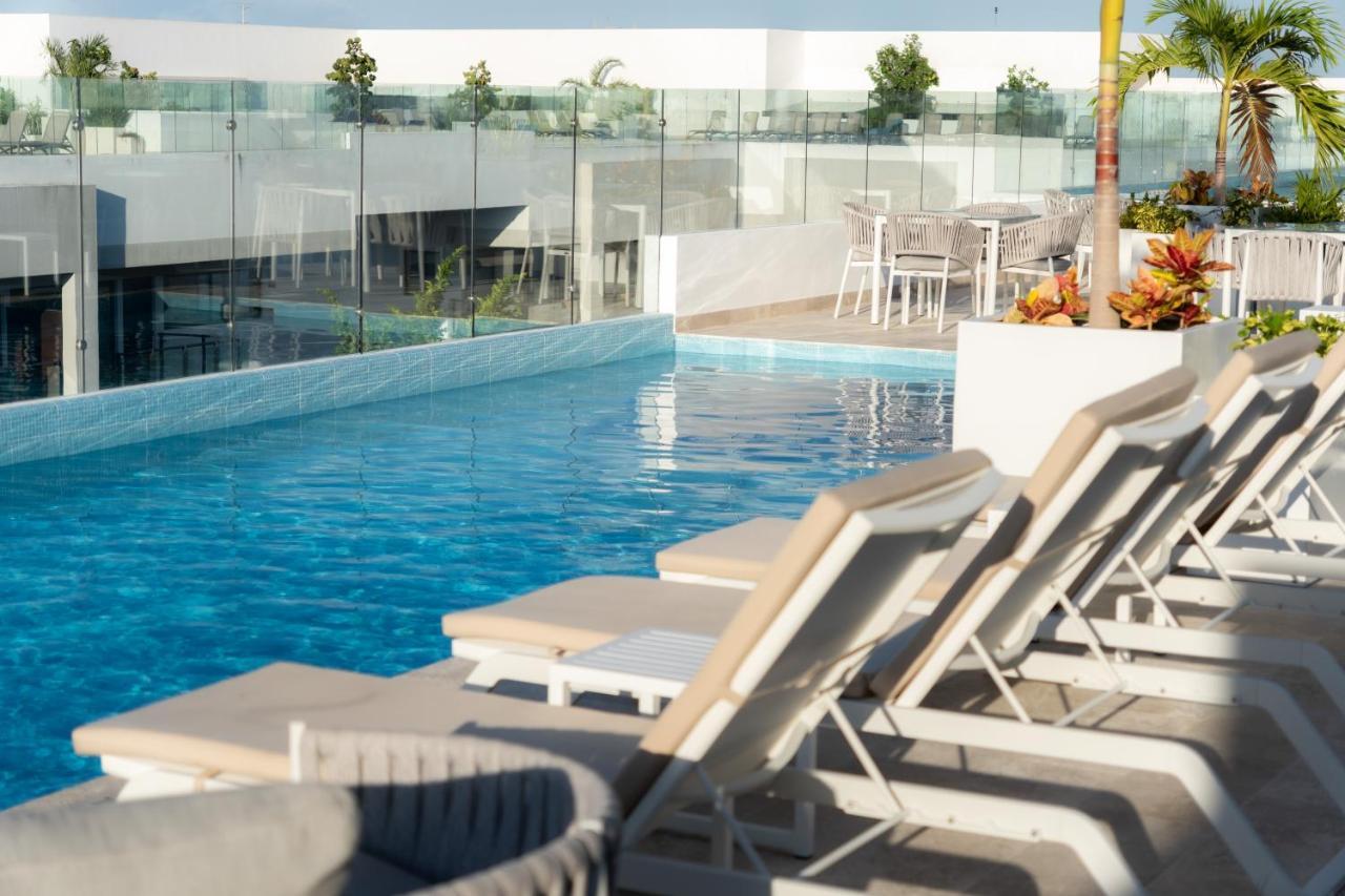 פלאייה דל כרמן New & Equipped Apartment Steps From The Beach With Pool Jacuzzi By Yeah מראה חיצוני תמונה