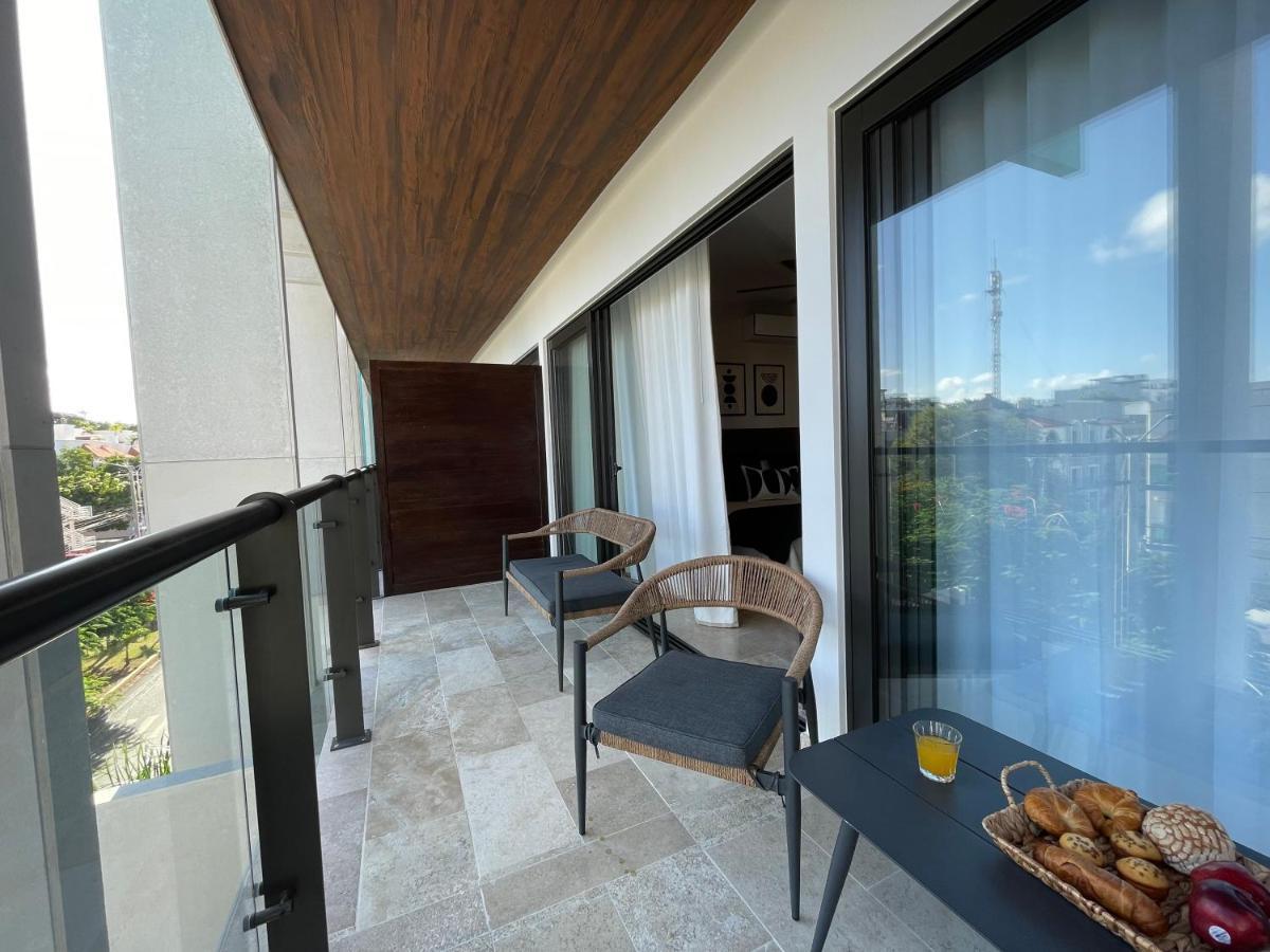 פלאייה דל כרמן New & Equipped Apartment Steps From The Beach With Pool Jacuzzi By Yeah מראה חיצוני תמונה