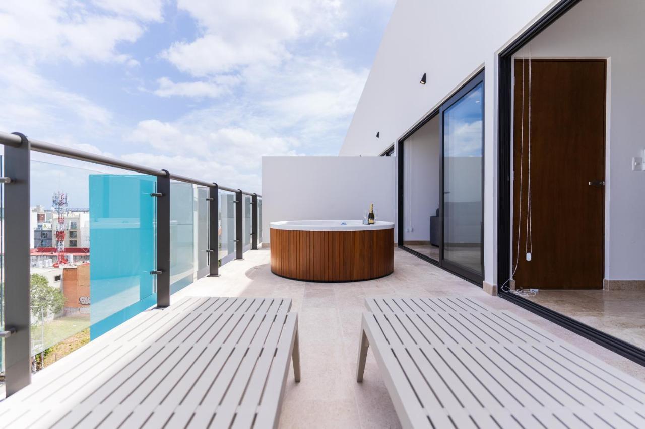 פלאייה דל כרמן New & Equipped Apartment Steps From The Beach With Pool Jacuzzi By Yeah מראה חיצוני תמונה